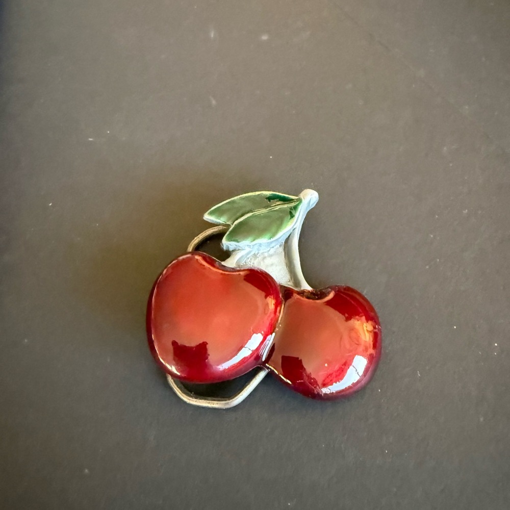 Cherry red belt buckle with Green Leaves